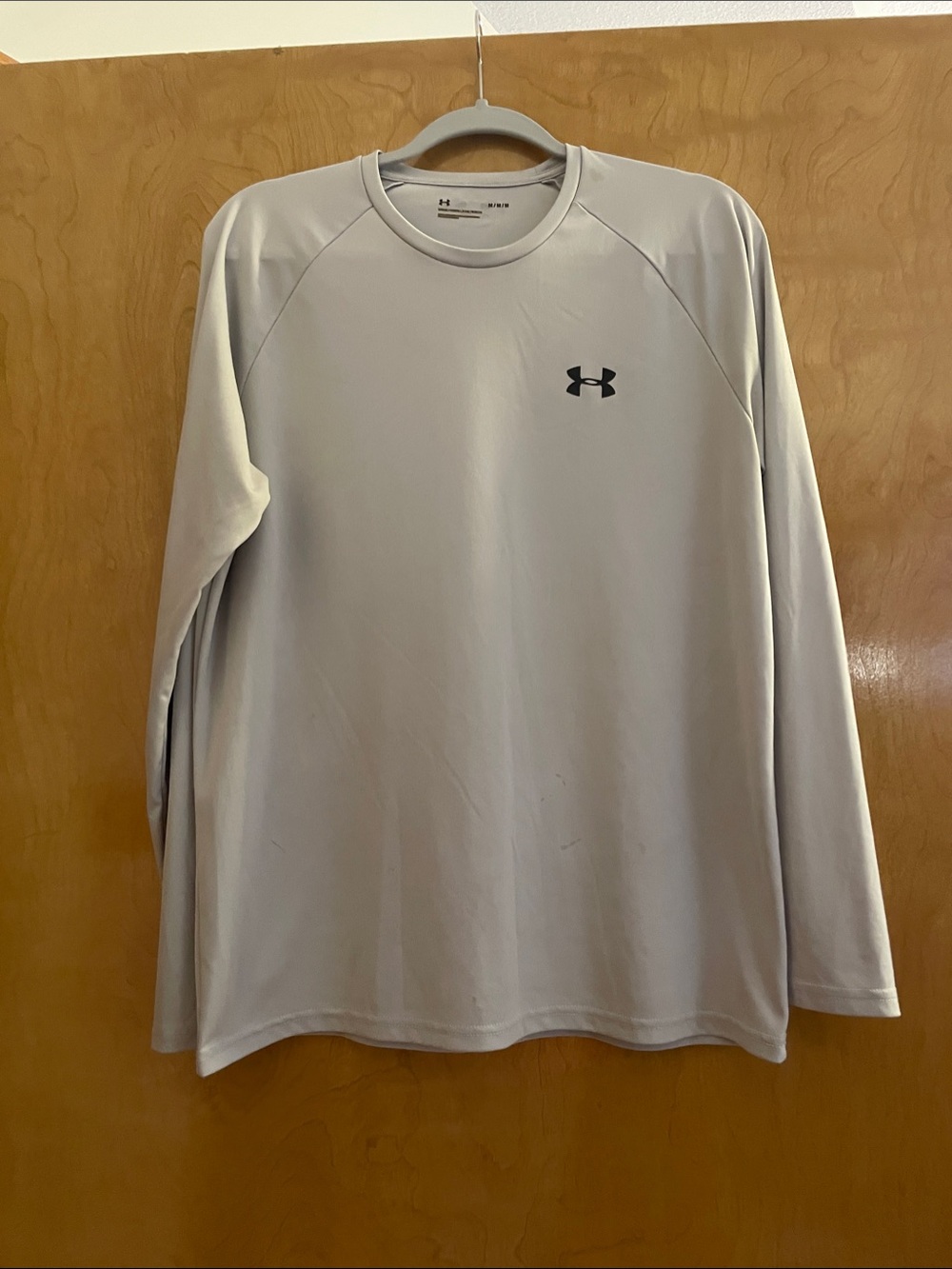 Under Armour Men’s Long-Sleeve Performance Tee - Light Gray with Black Logo